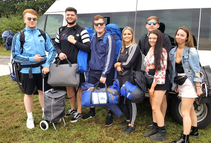 Festival transport for small and large groups. The perfect solution to carry you and all of your luggage in style